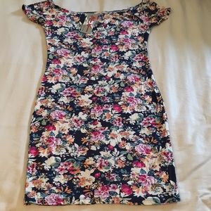 Cute Floral Dress for Summer 🌸🌺